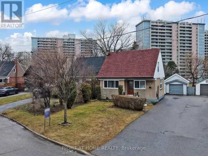 46 GLENSHEPHARD DRIVE, Toronto