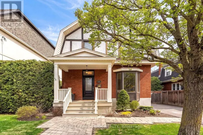 46 IVY CRESCENT, Ottawa