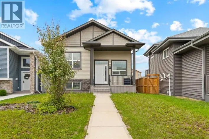 46 Village Crescent, Red Deer