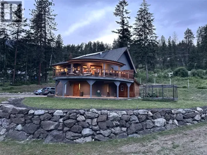 House for sale: 460 Galway Place, Vernon