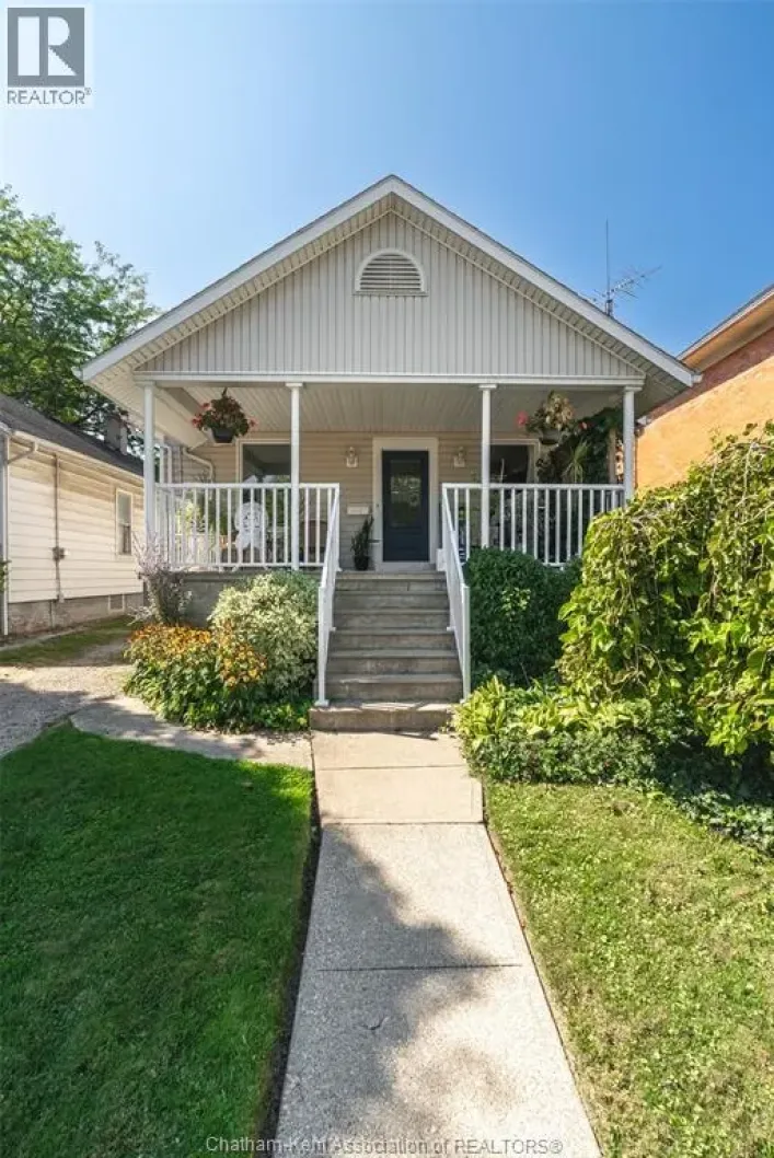 460 Queen STREET, Chatham