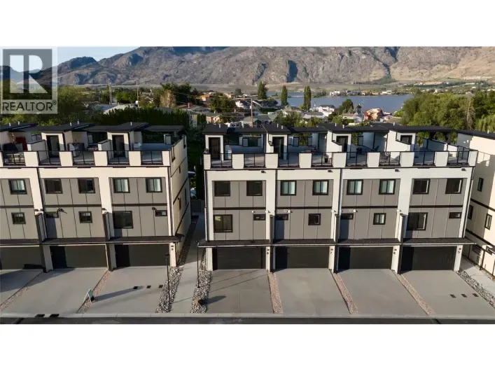Row / Townhouse for sale: 4601 97 Street Unit# 8, Osoyoos