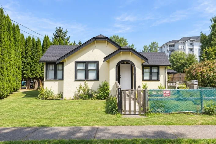 46055 CLEVELAND AVENUE|Chilliwack Proper East, Chilliwack