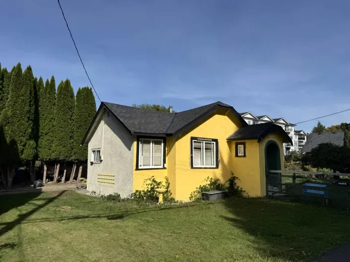 46055 CLEVELAND AVENUE|Chilliwack Proper East, Chilliwack