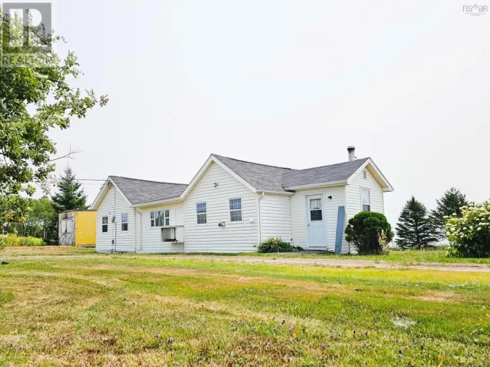 4606 Highway 2, Upper Economy