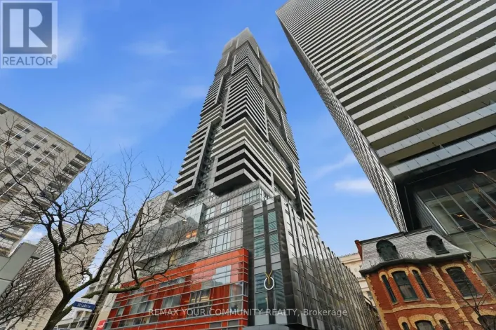 4607 - 7 - GRENVILLE STREET, Toronto