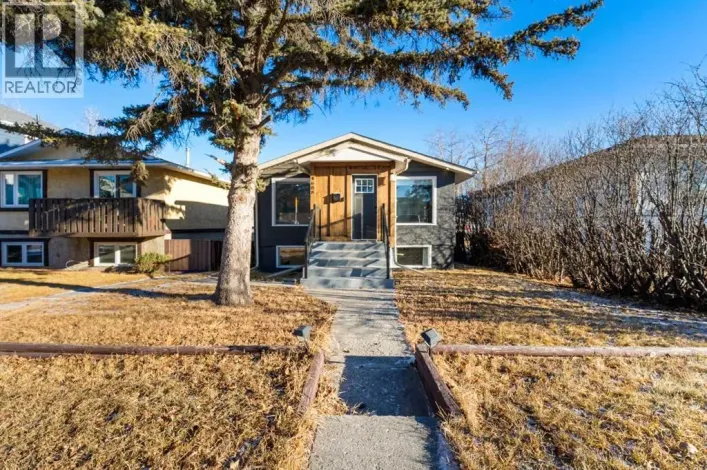4608 70 Street NW, Calgary