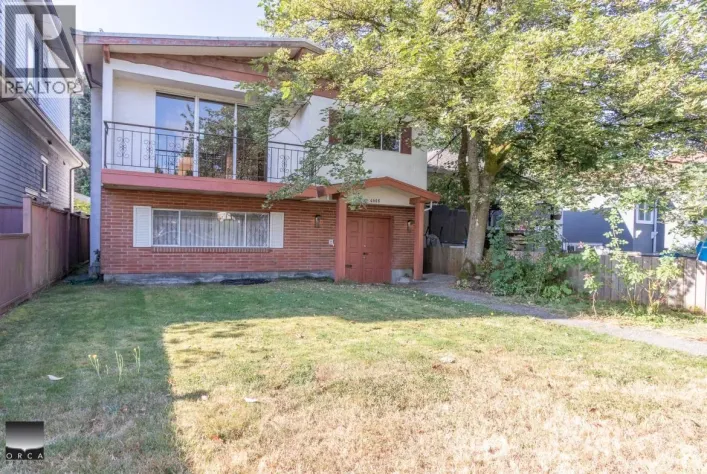 4608 W 15TH AVENUE, Vancouver