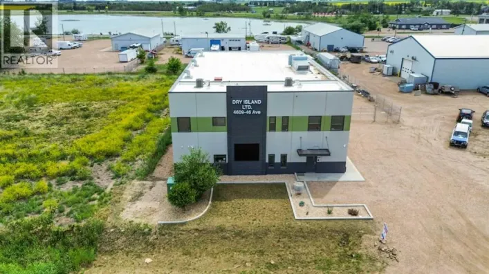 4609 46 Avenue, Stettler