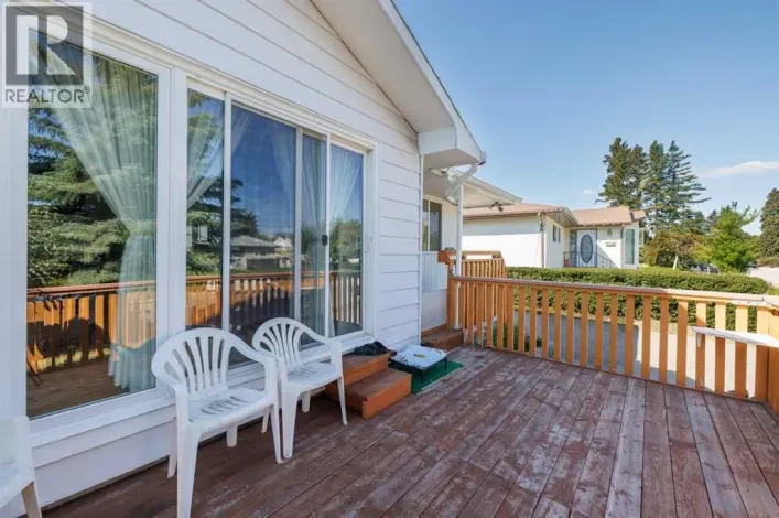 4613 4 Avenue SE, Calgary