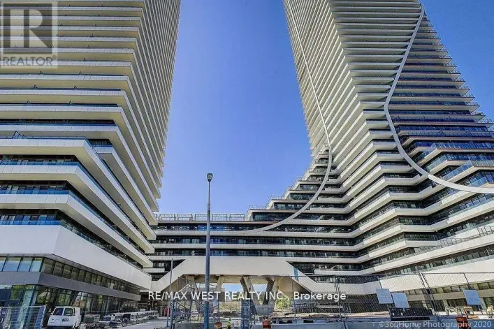 4617 - 30 SHORE BREEZE DRIVE, Toronto