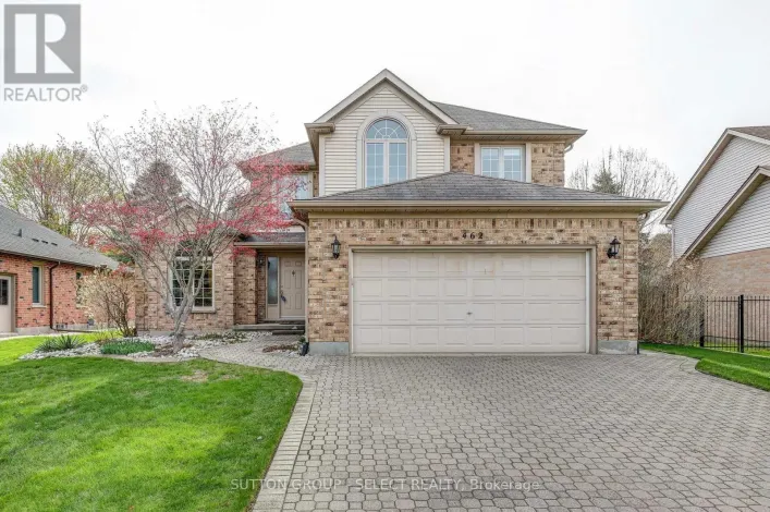 462 AMBLESIDE DRIVE, London North