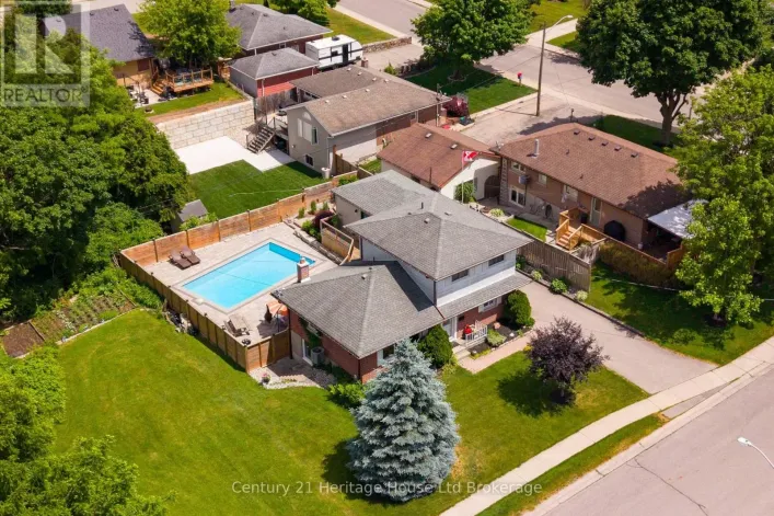 462 RIVERCREST DRIVE, Woodstock