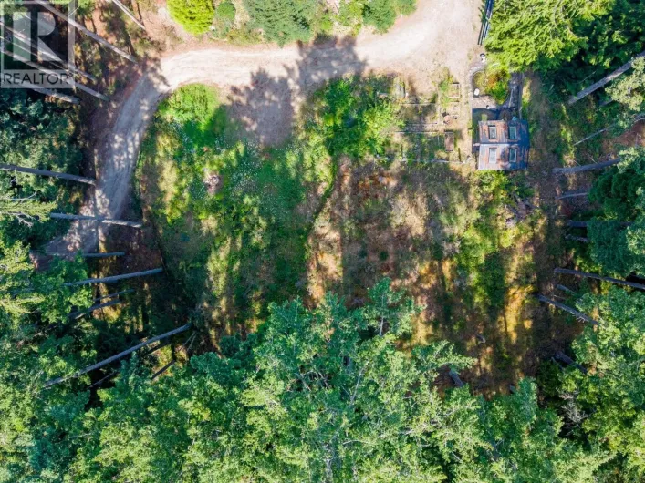 4622 SAILOR ROAD, Pender Island