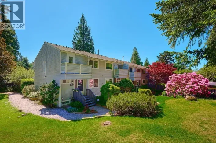 4627 HOSKINS ROAD, North Vancouver