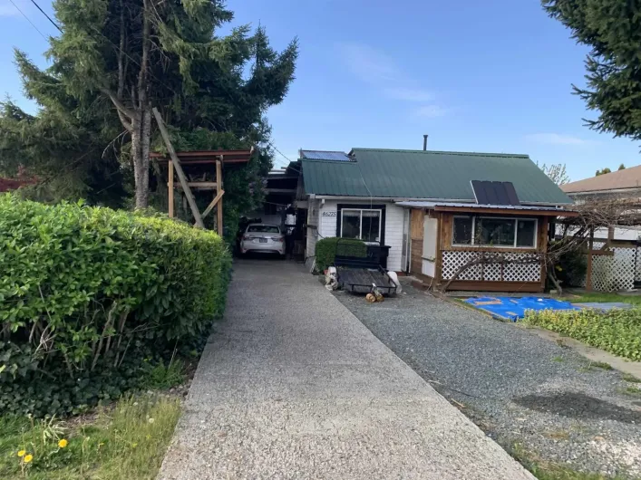 46275 PORTAGE AVENUE|Chilliwack Proper East, Chilliwack