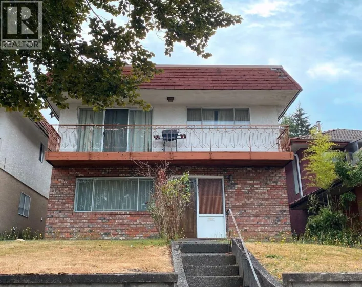 4632 NANAIMO STREET, Vancouver