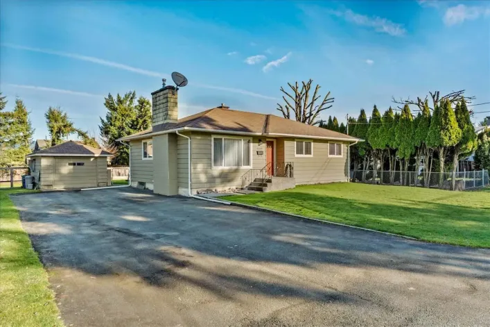 46329 STRATHCONA ROAD|Fairfield Island, Chilliwack