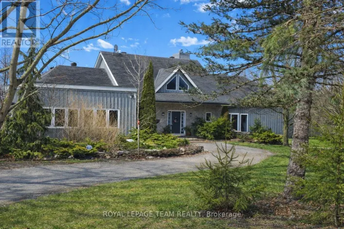 4636 DONNELLY DRIVE, Ottawa