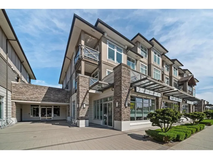 464 6758 188 STREET, Surrey
