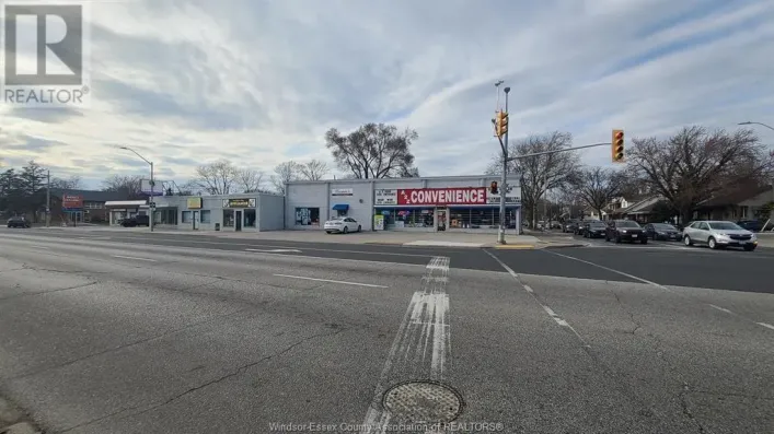 4640-4690 TECUMSEH ROAD East, Windsor