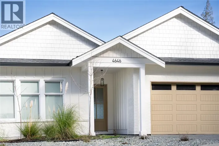 4646 Ambience Dr, Nanaimo