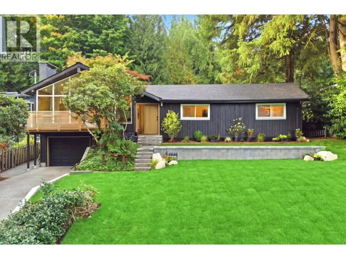4646 COVE CLIFF ROAD, North Vancouver