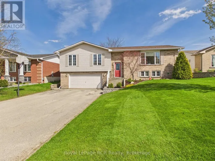 465 GRANDVIEW ROAD, North Huron