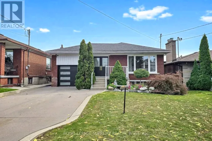 465 MAPLE LEAF DRIVE, Toronto