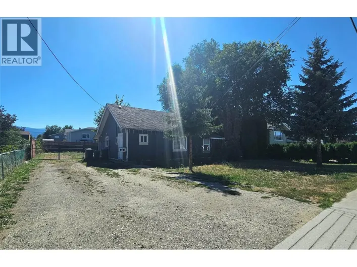 465 Mugford Road, Kelowna