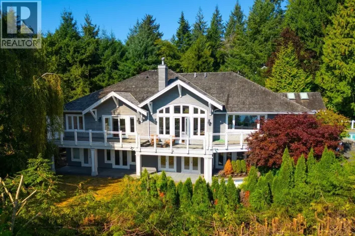 4659 WOODGREEN DRIVE, West Vancouver