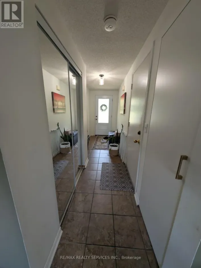 466 BANKSIDE DRIVE, Kitchener