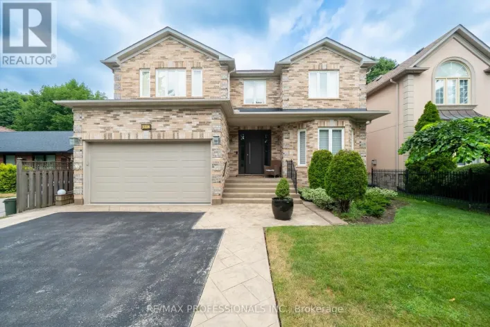 4662 DUNDAS STREET W, Toronto