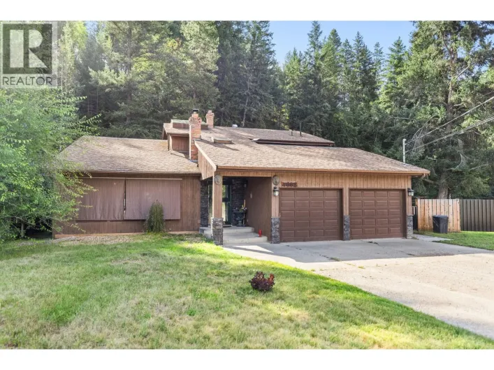 4662&4658 BIRCH Lane, Barriere