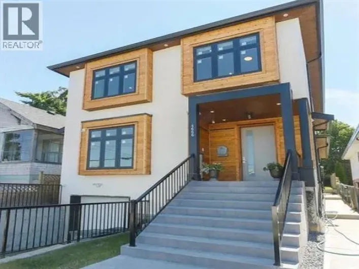 4666 EARLES STREET, Vancouver