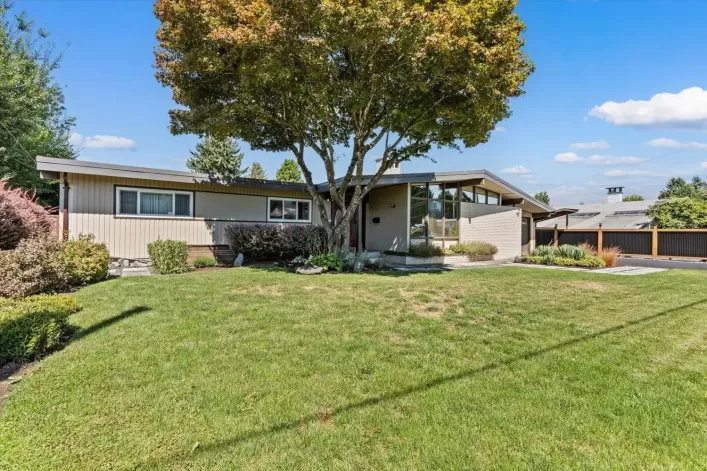 46661 MACKEN AVENUE|Chilliwack Proper East, Chilliwack