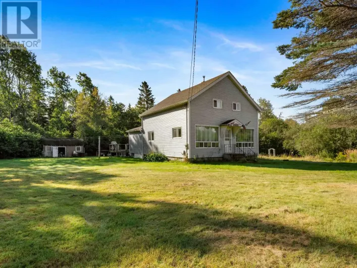 4668 Highway 242, Maccan