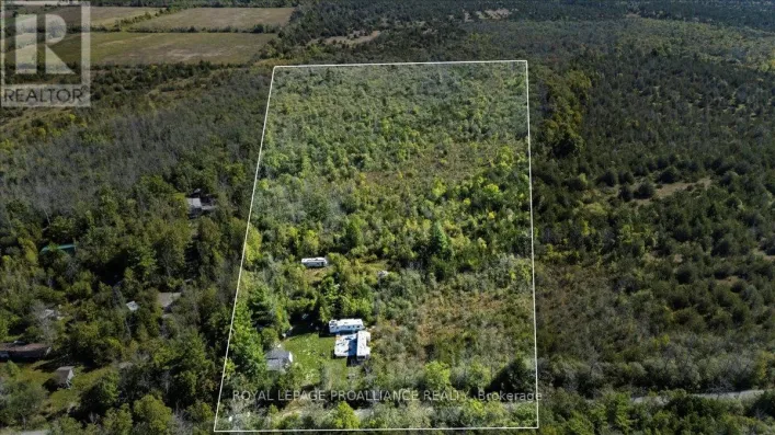 467 LIGHTHALL ROAD, Prince Edward County