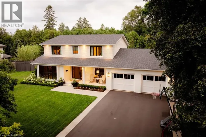 468 COPELAND Court, Oakville