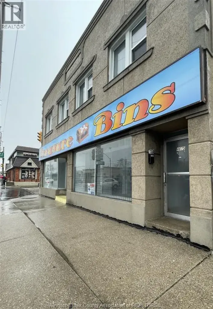 4681 TECUMSEH ROAD East, Windsor