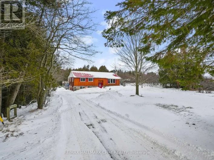 4684 10TH SIDE ROAD, Essa