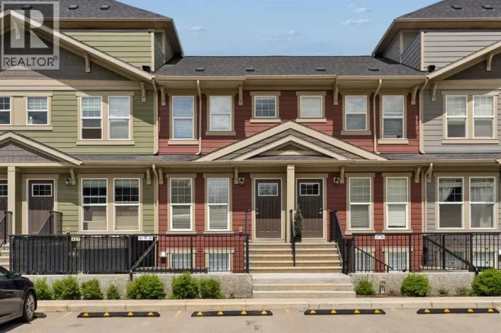 469 Cranbrook Square SE, Calgary
