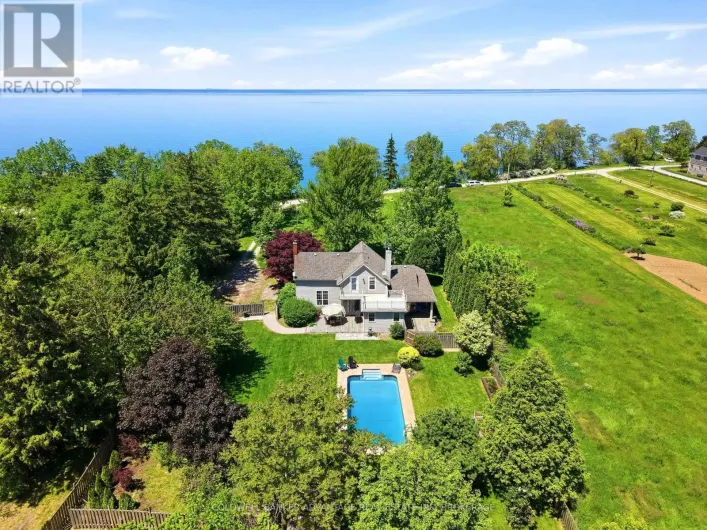 4698 SANDY COVE DRIVE, Lincoln