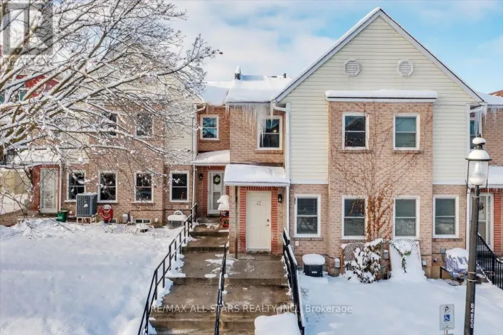 47 - 115 MAIN STREET S, Newmarket