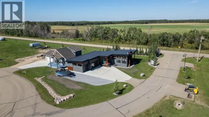 47, 20419 TWP 412, Rural Camrose County