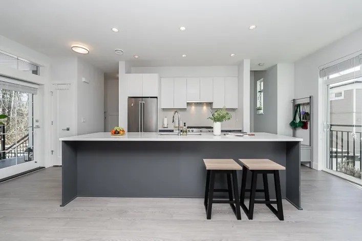 47 2070 OAK MEADOWS DRIVE, Surrey