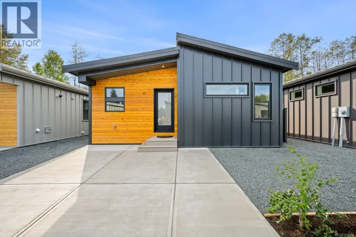 47 3025 Royston Rd, Cumberland