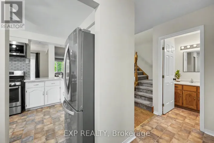 47 - 38 ELORA DRIVE, Hamilton