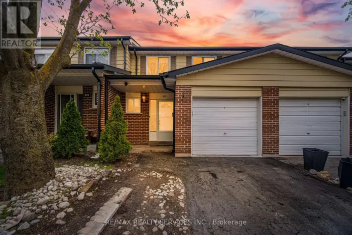 47 - 43 VODDEN COURT, Brampton
