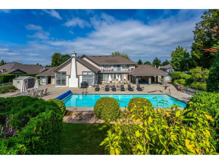 47 9012 WALNUT GROVE DRIVE, Langley